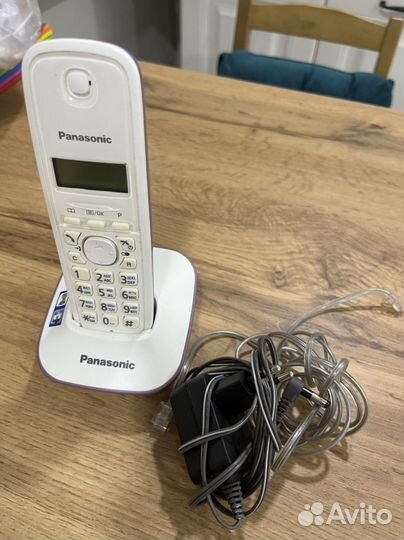 Стационарный телефон panasonic