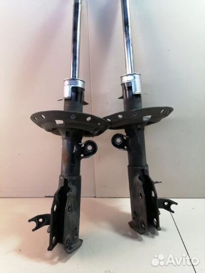 Honda freed стойка передняя
