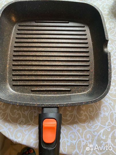 Чугунная сковорода гриль