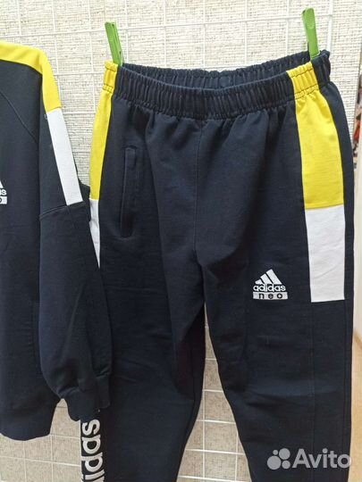 Спортивный костюм Адидас