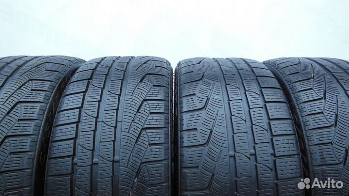 Pirelli Winter Sottozero 210 Serie II 245/45 R17 99H