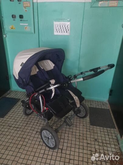 Коляска для двойни или погодок