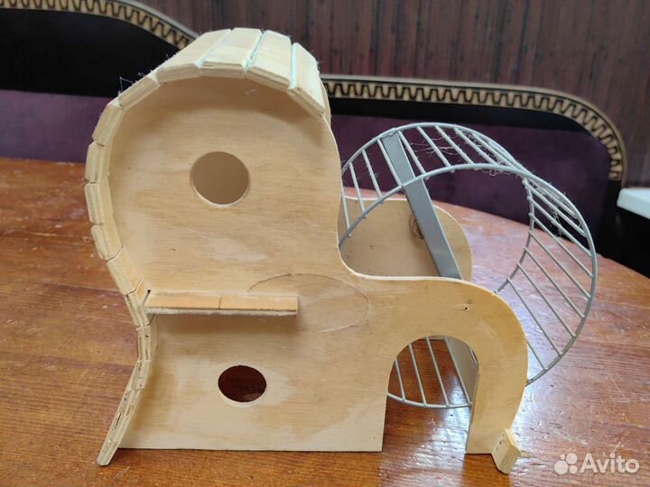 Домик для комяка