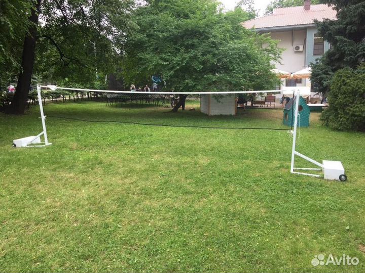 Стойки бадминтонные передвижные профессиональные Pioner A13773