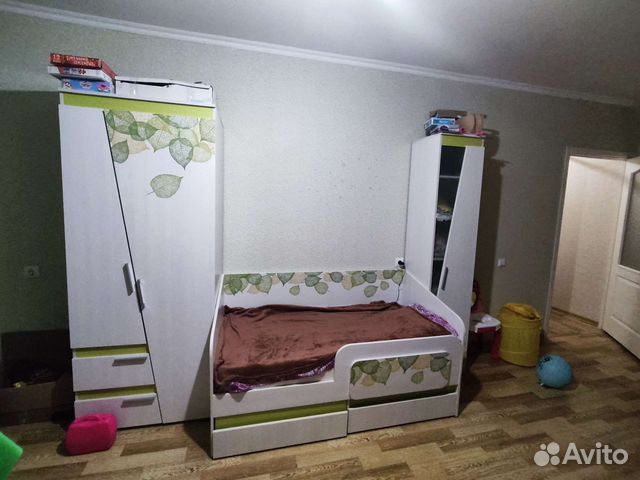 Кровать детская (кровать + шкаф)