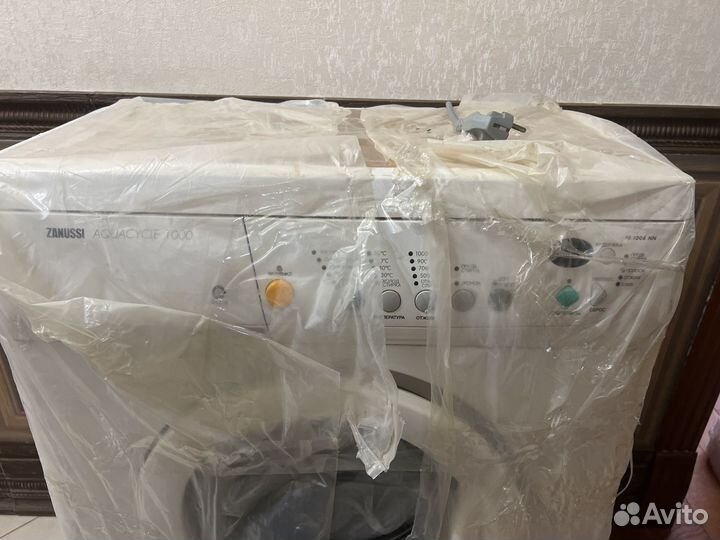 Стиральная машина zanussi 1000