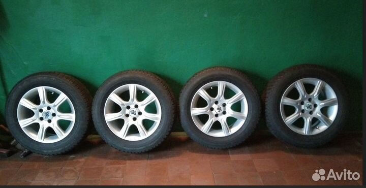 Goodyear 4x4 UG Ice Navi 195/65 R15