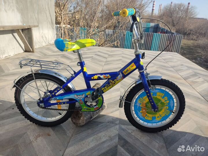 Детский велосипед 16