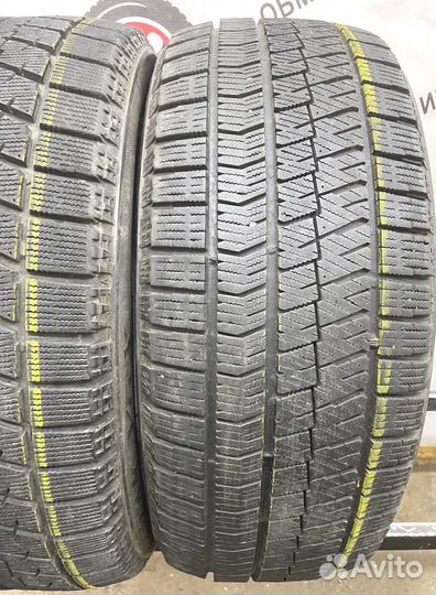 Bridgestone Blizzak VRX 215/50 R17 91P