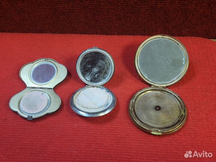 Пудреница СССР