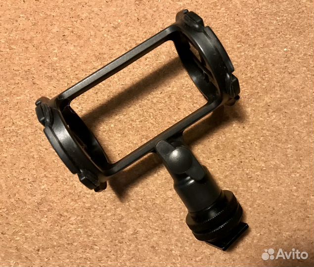 Boya BY-C04 крепление для микрофона