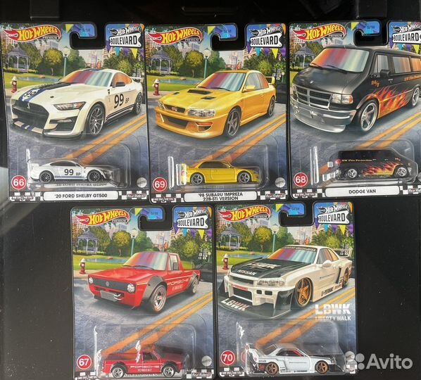 Hot wheels premium boulevard 66-70