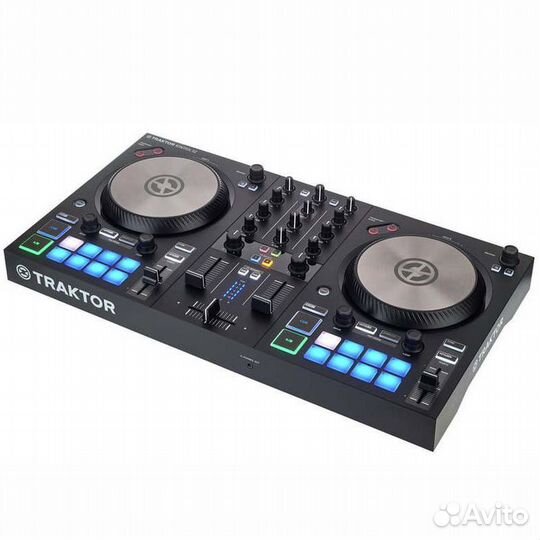 Телевизор 55 дюймов в аренду qled на стойке