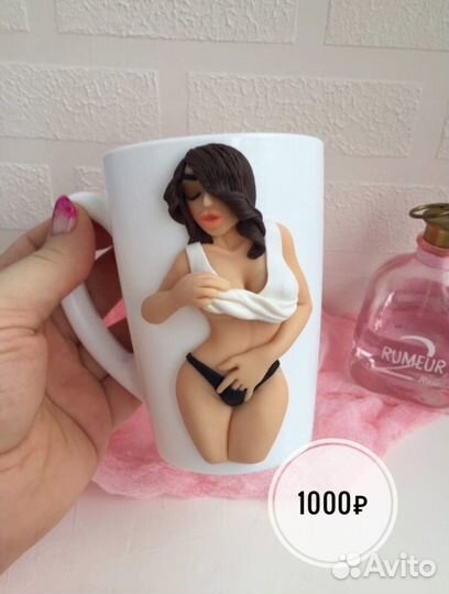 Кружки с декором и вкусные ложки