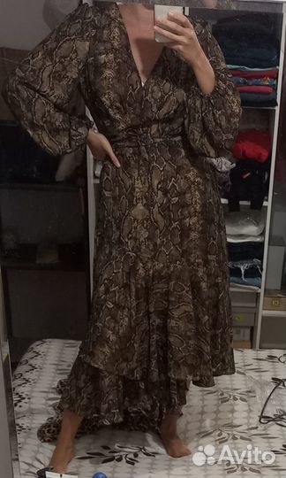 Платье миди размер М