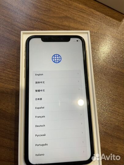 iPhone Xr, 64 ГБ