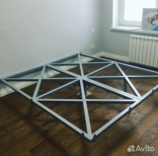 Парящая кровать от производителя