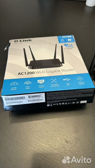 Роутер d link dir 825