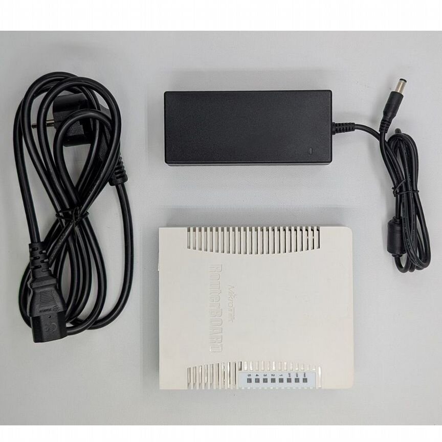 Маршрутизатор Mikrotik Hex Poe Lite