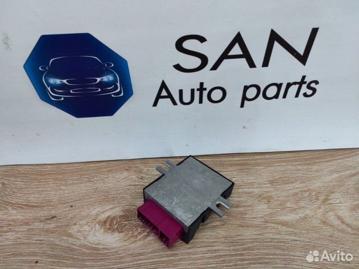 Блок управления топливным насосом Bmw X5 Рест E70