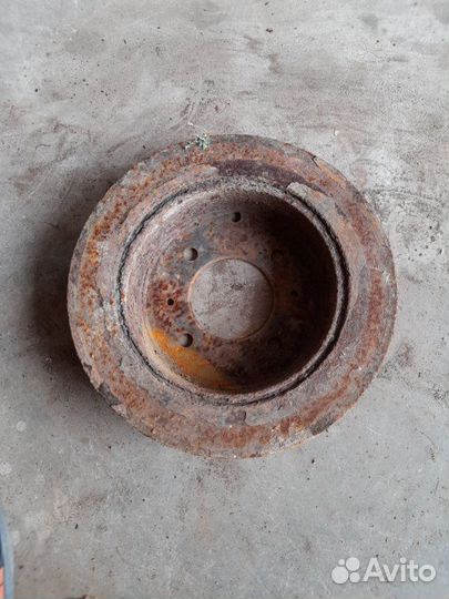 Тормозной диск задний левый Hyundai Sonata 2008