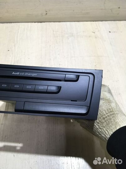 Ченжер Ауди A4 B8