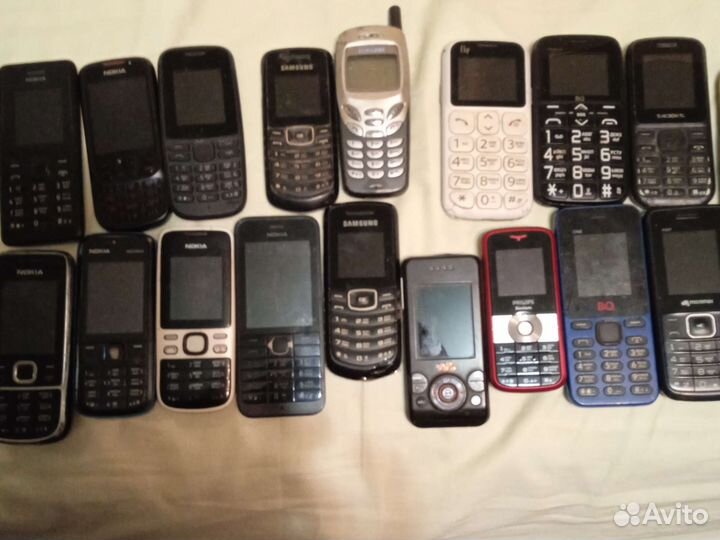 Samsung B5722