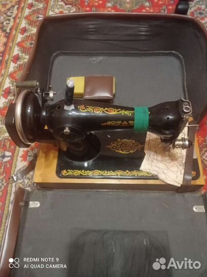 Швейная машинка