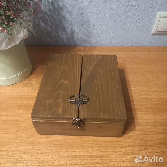 Подарочный ящик деревянный