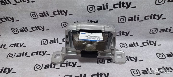 Опора двс правая Форд 3 1.6 Ford