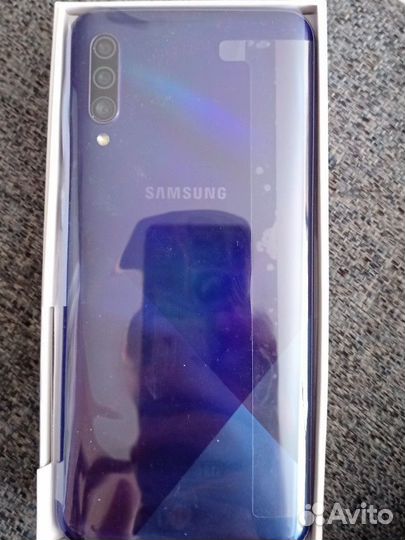 Samsung Galaxy A50, 6/128 ГБ