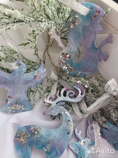 Елочные игрушки