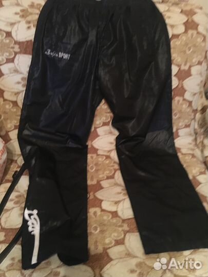 Женский костюм спортивный