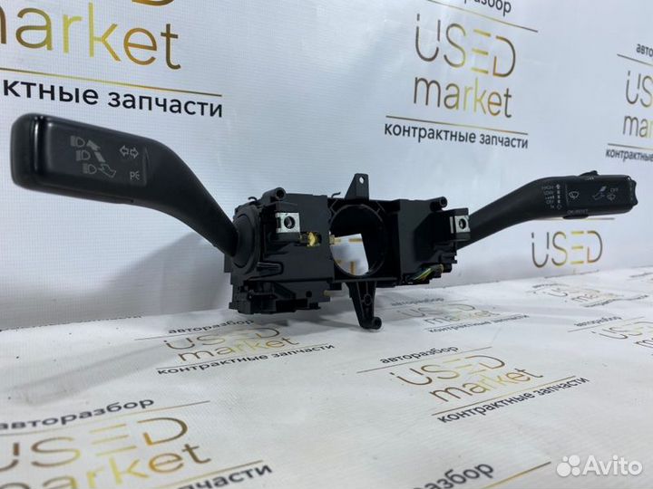 Блок подрулевых переключателей Skoda Rapid 1.6 CFN