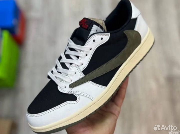 Кроссовки Nike Air Jordan 1 Low Travis Scott