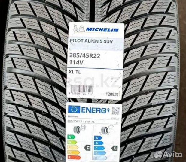 Michelin Pilot Alpin 5 SUV 325/40 R22 и 285/45 R22 114V