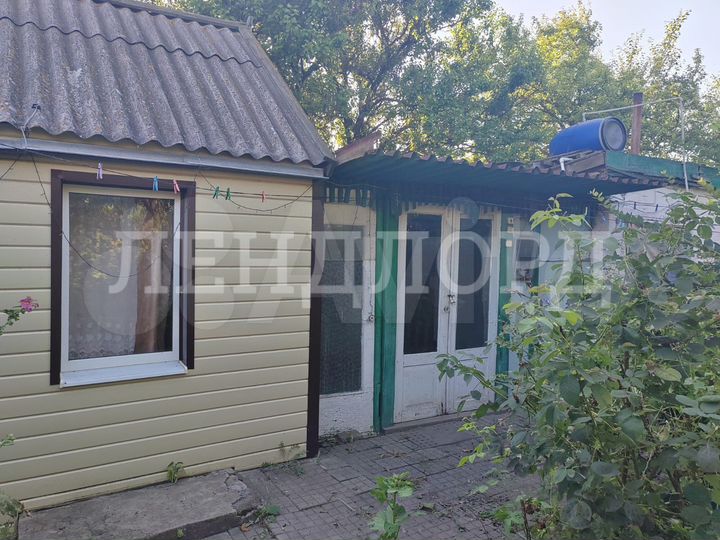 Дом 54 м² на участке 35 сот.