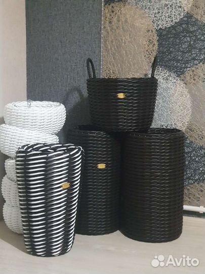 Подвесное кашпо из экоротанга