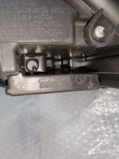 Фара CD569F2805010200