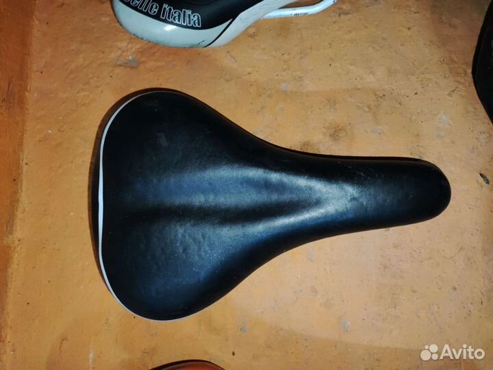 Седло для велосипеда