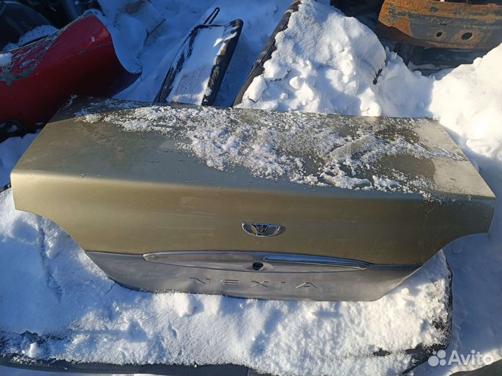 Крышка багажника Daewoo nexia n100