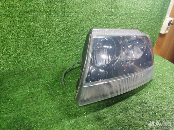 Фара левая передняя левая Jeep Grand Cherokee WJ
