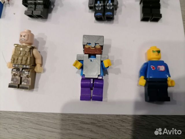 Lego человечки + лего майнкрайт + запчасти объявление продам