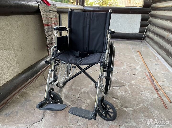 Инвалидная коляска