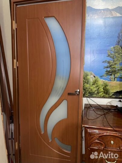 Дверь межкомнатная 80 х 200 с коробкой б/у