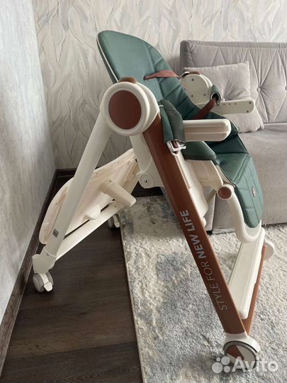 Стульчик для кормления happy baby berny v2