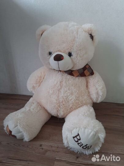 Плюшевый медведь