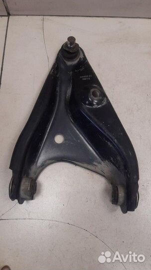 Рычаг подвески передний правый Renault Logan