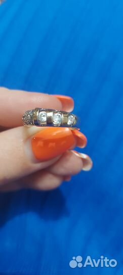 Серебряное кольцо женское