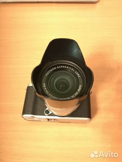 Фотоаппарат Fujifilm X A2 + вспышка и аксессуары